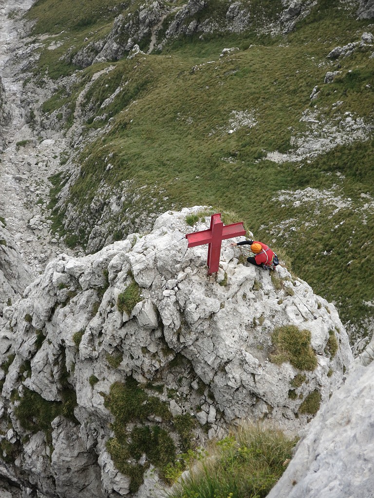 IMG_5967.JPG - Appena sopra la cima del Sigaro