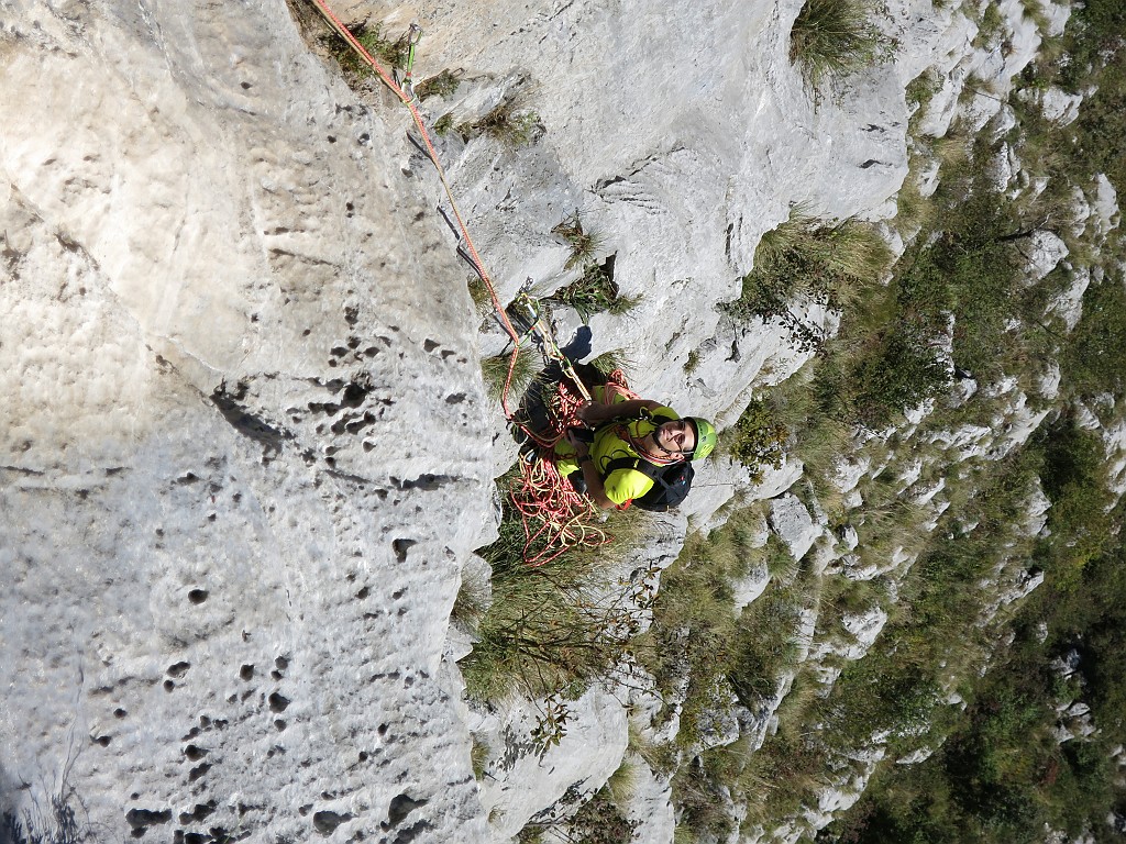 IMG_6197.JPG - Luigi in sosta prima del tiro strapiombante