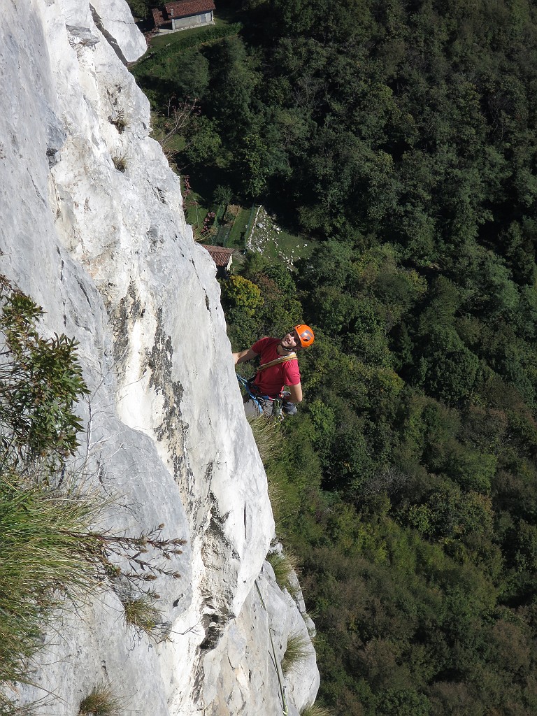 IMG_6200.JPG - Alpinista sulla Saronno 87