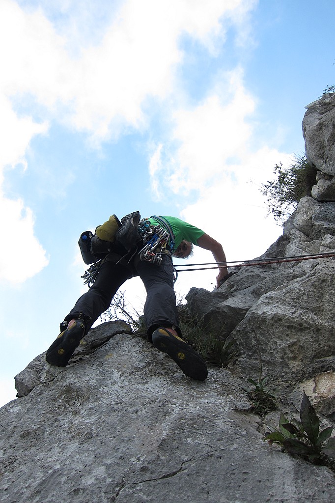 IMG_0329.JPG - Saverio in uscita dall'ultimo tiro