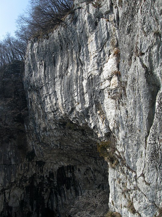 IMG_7295.JPG - La grande volta della grotta del Buco del Piombo