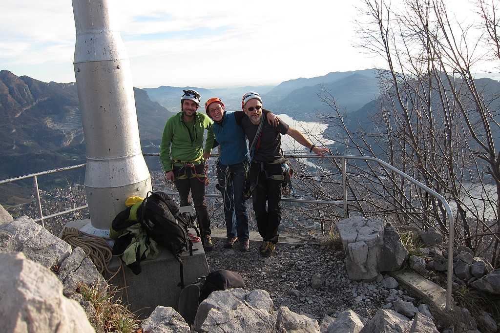 IMG_0799.JPG - Il trio in cima !