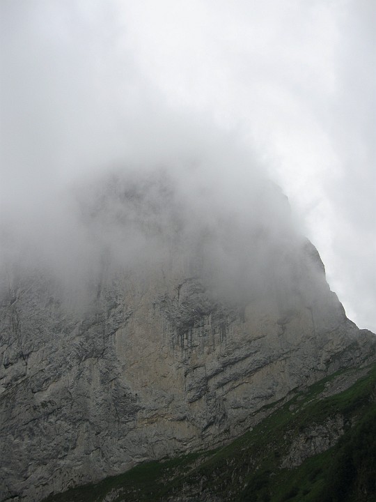 IMG_2296.JPG - Il nostro spigolone è sparito nella nebbia