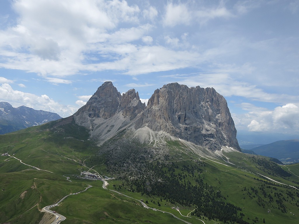 IMG_0862.JPG - Vista sul Sassolungo