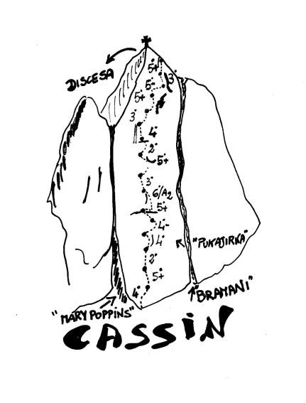 cassin.JPG - Relazione trovata sul sito Alpilandia. Invece dei 16 tiri indicati nella relazione ne abbiamo fatti 13. Il tiro chiave con la chiodatura attuale sarà A0, non certo A2. Altre relazioni trovate in rete consigliano di evitare i primi tiri marci salendo nel canale. Noi abbiamo preferito percorrere integralmente lo spigolo e comunque l'altra cordata che ha optato per il canale ci ha confermato che la roccia è brutta anche li ...