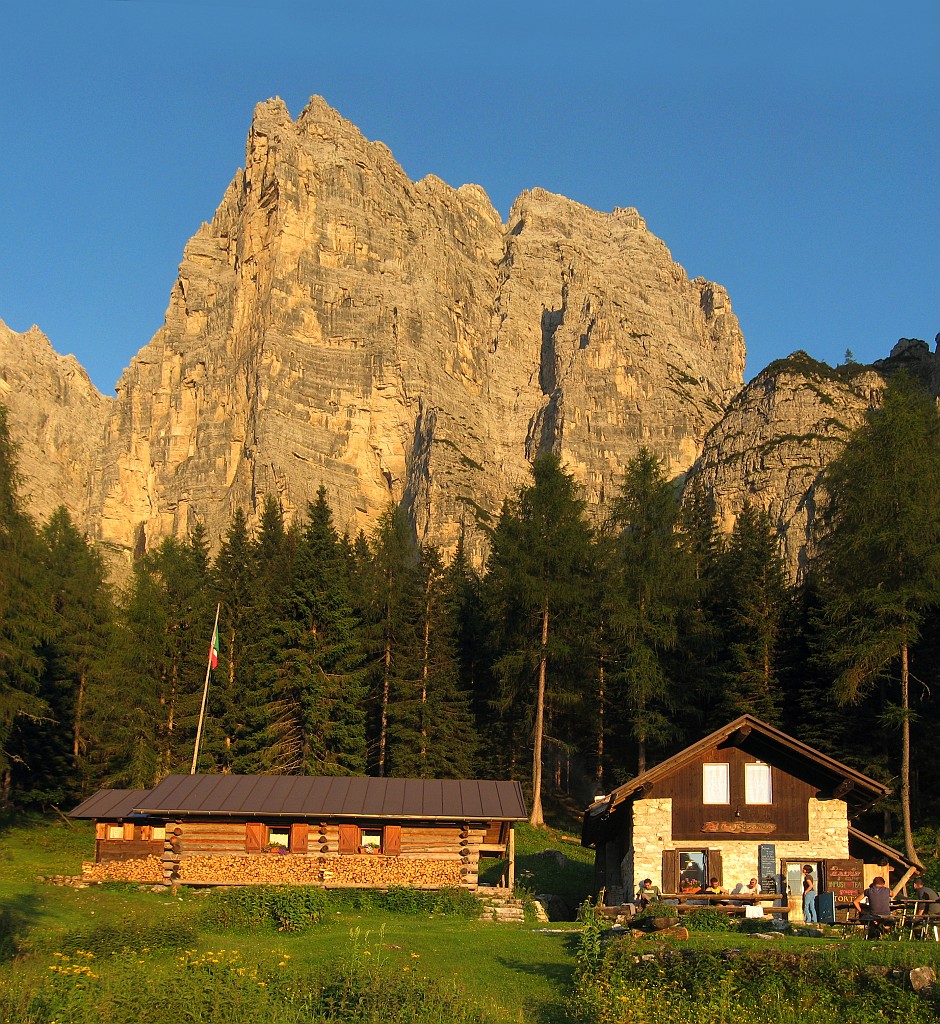 IMG_3505-Panorama.jpg - Casera di Bosconero e Rocchetta al tramonto.