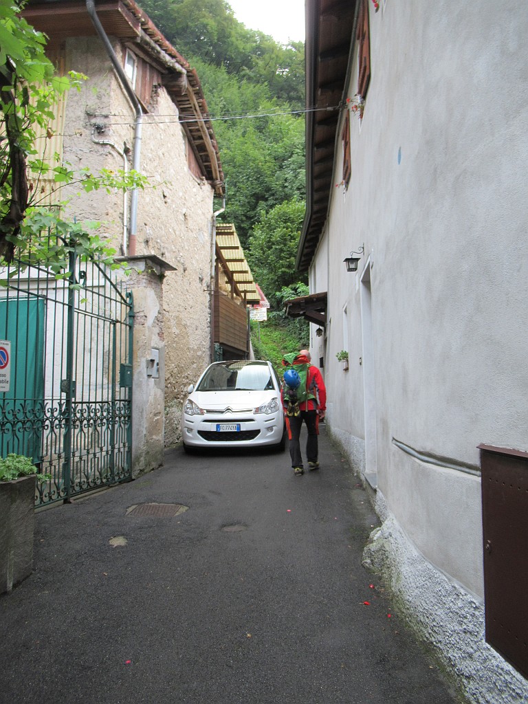 20190823083505_IMG_0620(1).JPG - Una relazione dettagliata si trova qui http://www.falesiatrezzo.altervista.org/images/Via-del-vento.pdf