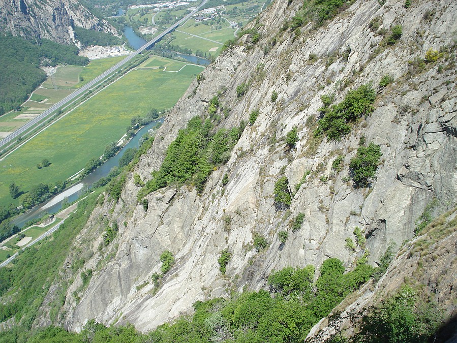 DSC06960.JPG - solito panorama sul fondovalle